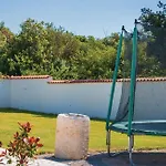 Homes Rojnic Villa